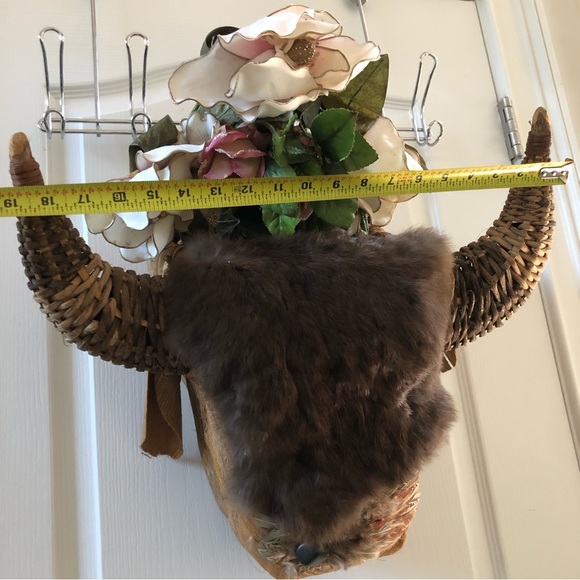 Folk Art Hanging BULL BASKET/PLANTER Made From Wood Wicker Bark Fiber Feathers & - Picture 14 of 16